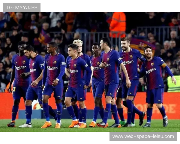 罗马球员韦斯利-利马脚踝重伤离场，对阵那不勒斯比赛中无法落地